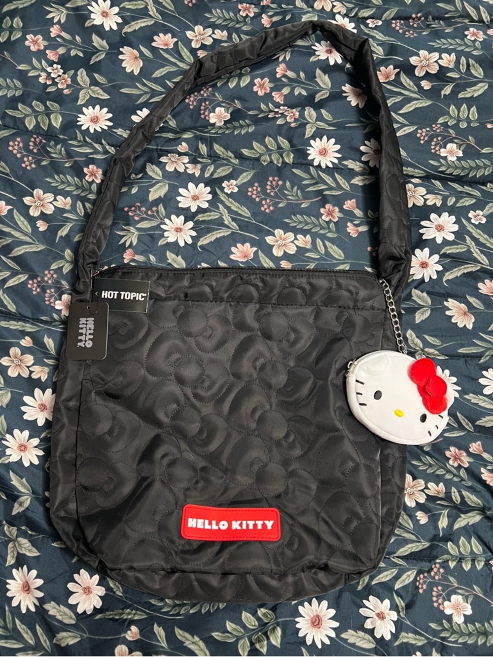 Hot Topic Black Hello Kitty Quilted Shoulder Bag with White & Red Charm